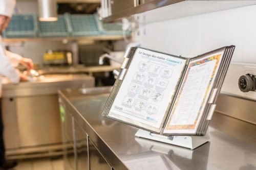 Set de birou antimicrobian Sterifold A4, metal + 10 panouri de prezentare, negru